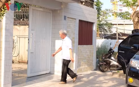 Ông Sang về nhà riêng ở đường Nguyễn Hữu Thông - Quận Sơn Trà