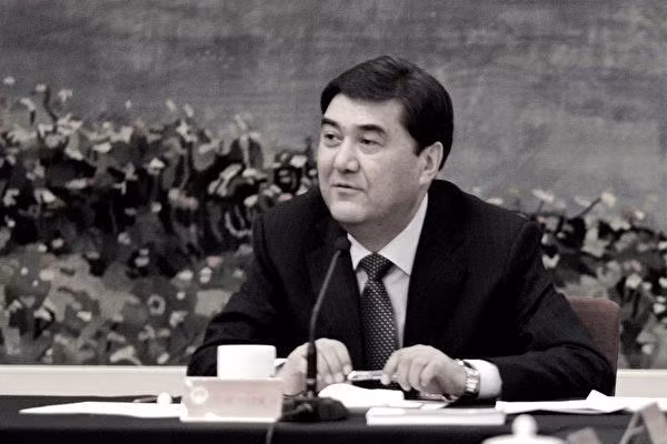 Ông Nỗ Nhĩ Bạch Khắc Lực, cựu Cục trưởng Cục Năng lương Quốc gia Trung Quốc. (Nguồn: AFP/Getty Images)