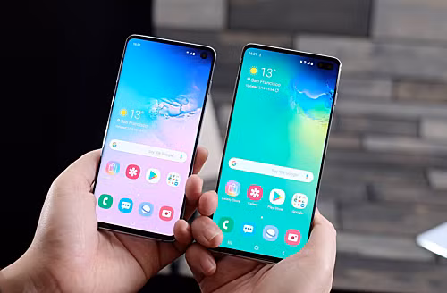 Galaxy S10 và Galaxy S10+ với màn hình tràn viền kiểu mới.
