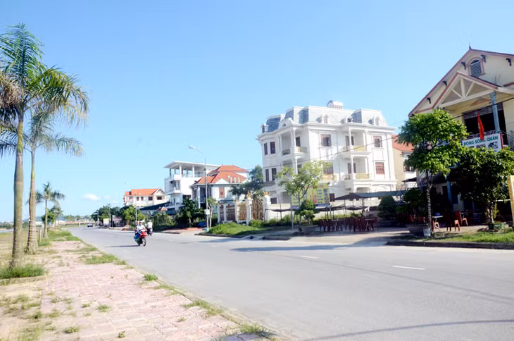 Hoành Bồ phấn đấu trở thành Thị xã vào năm 2025. Trong ảnh: Một góc đô thị Trới.