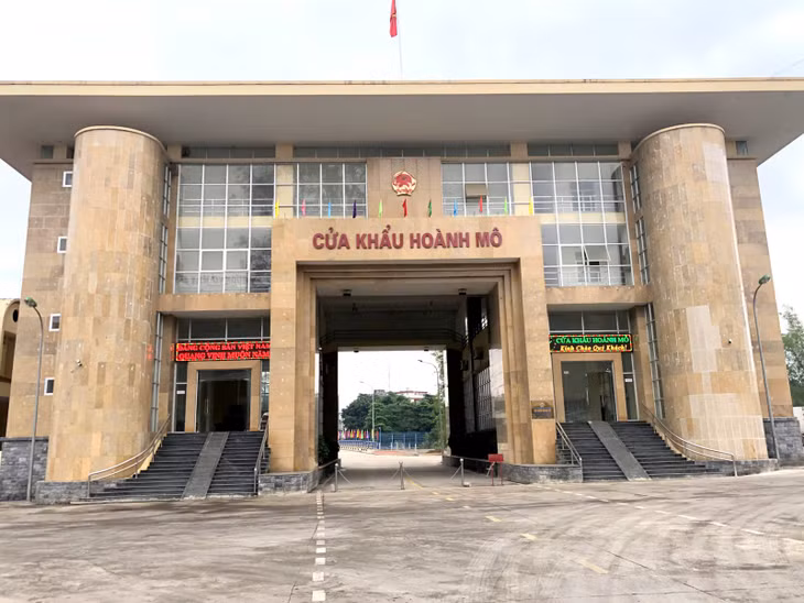 Cửa khẩu Hoành Mô