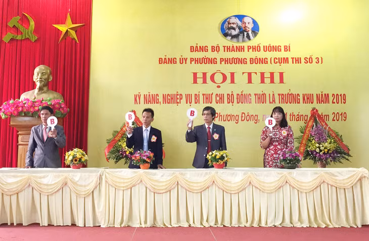 ảng ủy phường Phương Đông tổ chức hội thi kỹ năng, nghiệp vụ bí thư chi bộ đồng thời là trưởng khu dân cư năm 2019