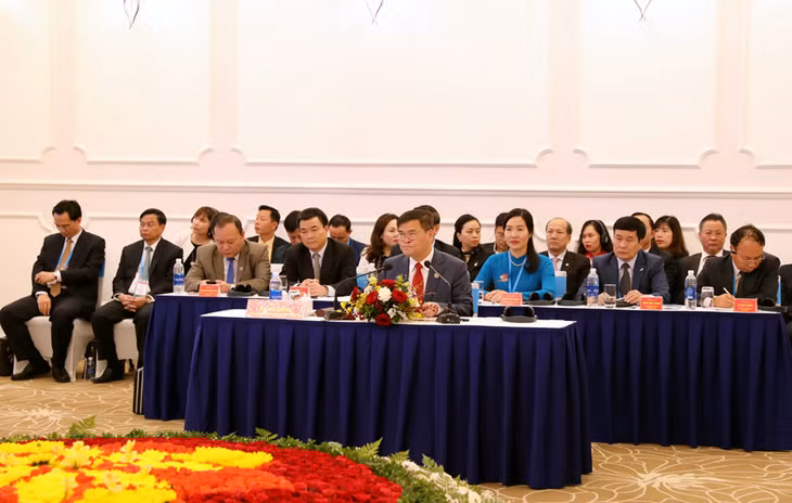 Anh Khắng