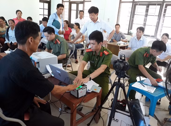 Qua đó giúp công dân không phải đi lại nhiều và đáp ứng nhu cầu chính đáng của công dân ở địa phương.