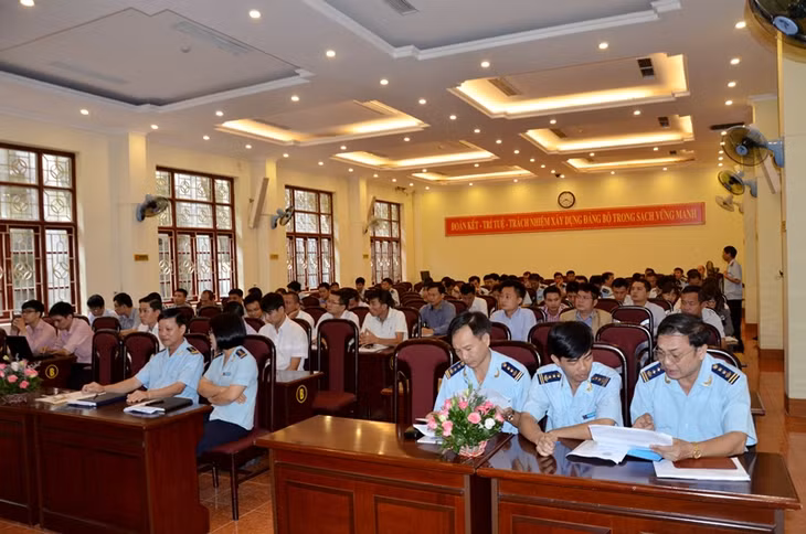 Quang cảnh hội nghị.
