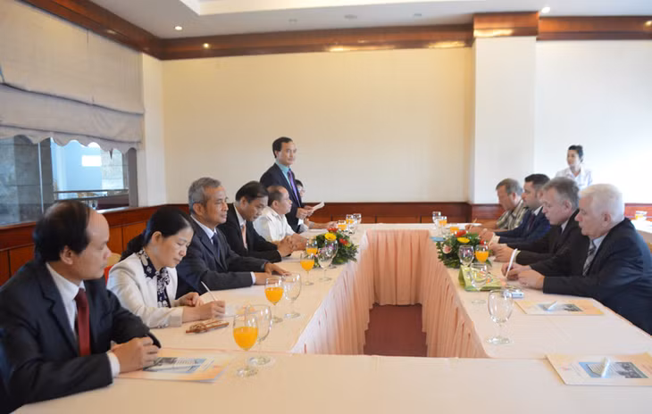 Quang cảnh buổi tiếp