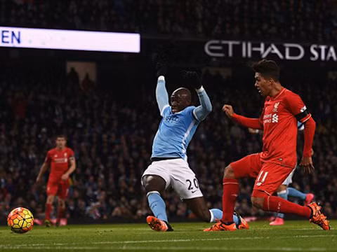 Liverpool vùi dập Man City ngay trên sân Etihad