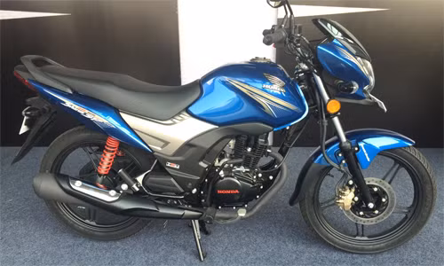 Honda CB Shine SP giá từ 900 USD tại Ấn Độ.