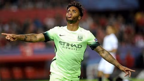 Raheem Sterling đang có điểm rơi ấn tượng