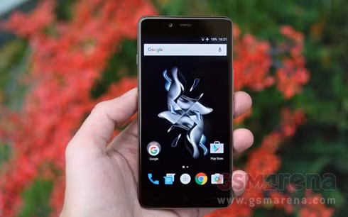 OnePlus X Ceramic. Ảnh: Gsmarena.