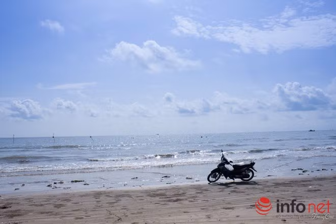Cồn Vành vắng lặng vào mùa thu.