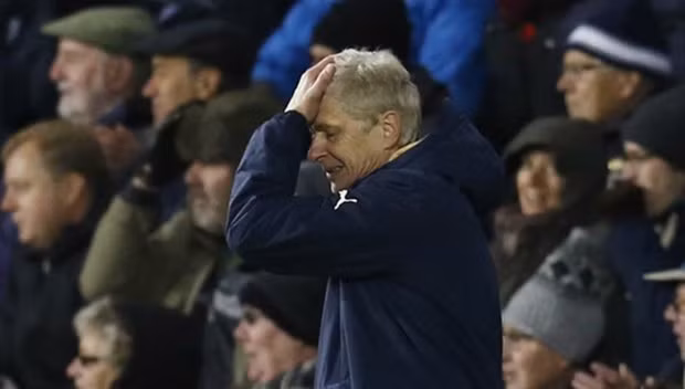  Arsenal vẫn sẽ vắng tới 8 trụ cột trước thềm Champions League.