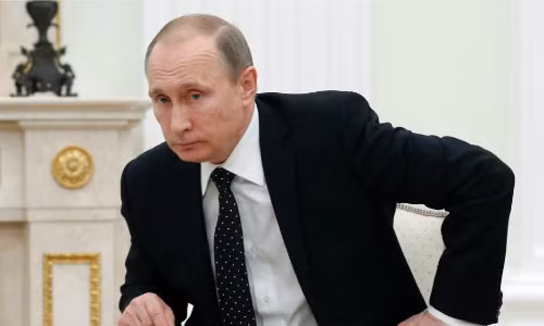 Tổng thống Putin trong cuộc hội đàm với người đồng cấp Pháp. Ảnh: AFP