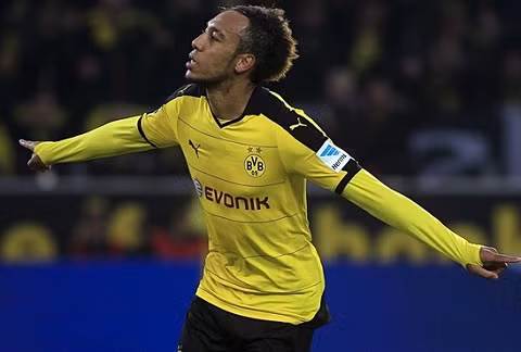  Chelsea tính mua Aubameyang thay Costa