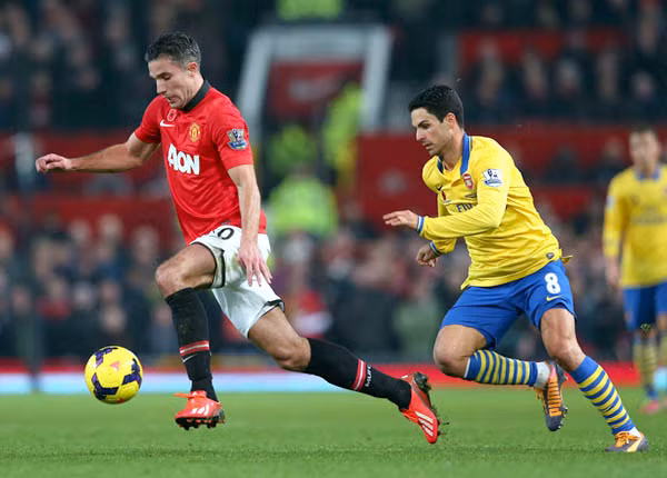 Man United (trái) sẽ thẳng tiến?