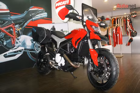 Hyperstrada phiên bản sản xuất tại Châu Á đã về đến Việt Nam