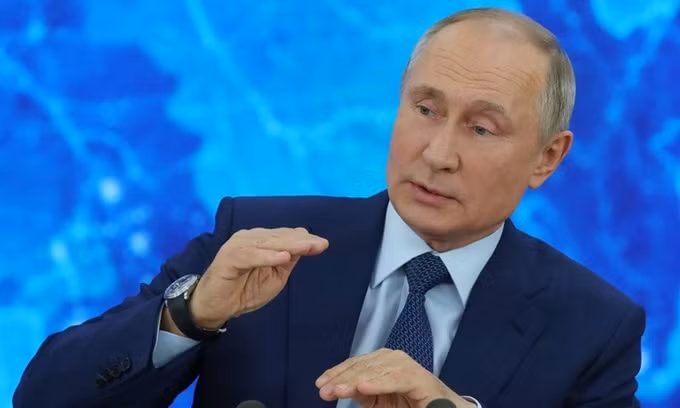 Tổng thống Putin trong cuộc họp báo thường niên tại dinh thự ở ngoại ô Moskva hôm nay. Ảnh: AFP.