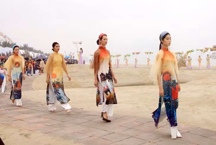 Bộ sưu tập áo dài