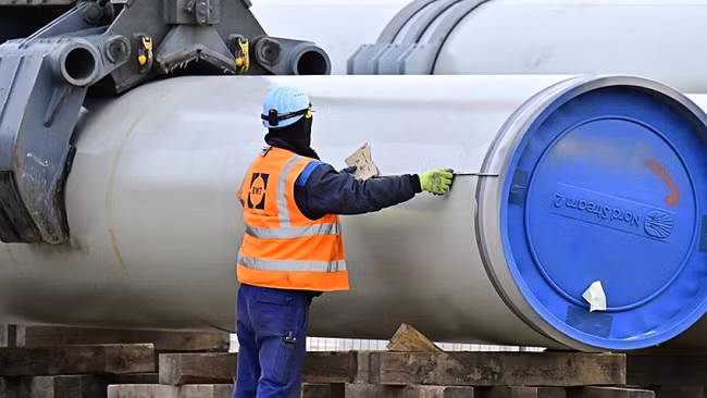 Ngày 11/12, việc lắp đặt những km cuối cùng trong hệ thống đường ống Dòng chảy phương Bắc 2 (Nord Stream 2) đưa khí đốt từ Nga tới Đức qua biển Baltic được tiếp tục triển khai. Nguồn: Sputnik News