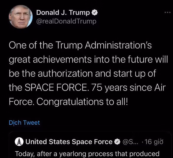Bài đăng của Tổng thống Trump trên Twitter ngày 19-12 kèm tweet của Lực lượng Vũ trụ Mỹ - Ảnh chụp màn hình
