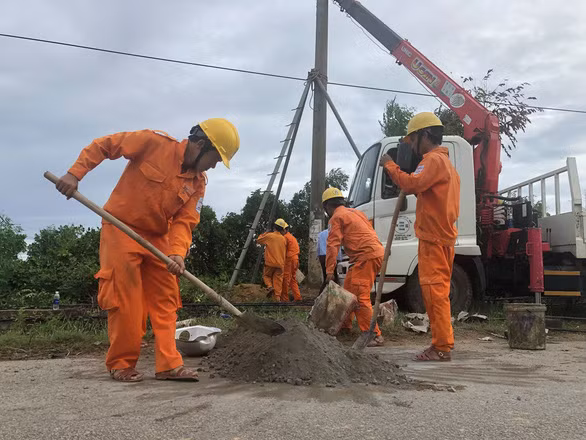 Giảm giá tiền điện cho người dân trong ba tháng 10, 11, 12 - Ảnh: EVN