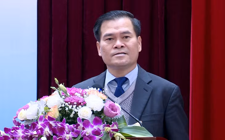 Đồng chí Bùi Văn Khắng, Phó Chủ tịch UBND tỉnh 