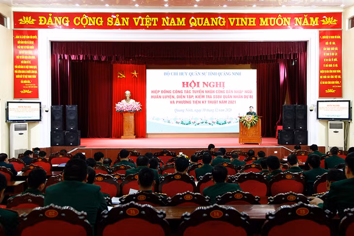 Quang cảnh hội nghị.