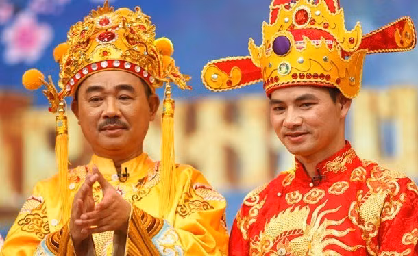 Ngọc Hoàng Quốc Khánh và Nam Tào Xuân Bắc trong chương trình Táo Quân. (Ảnh: VFC)