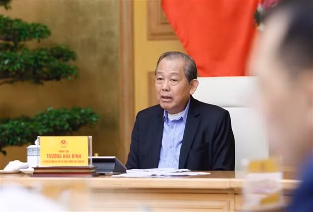 Phó Thủ tướng Thường trực Trương Hòa Bình, Trưởng Ban Chỉ đạo chủ trì cuộc họp. (Ảnh: Dương Giang/TTXVN)