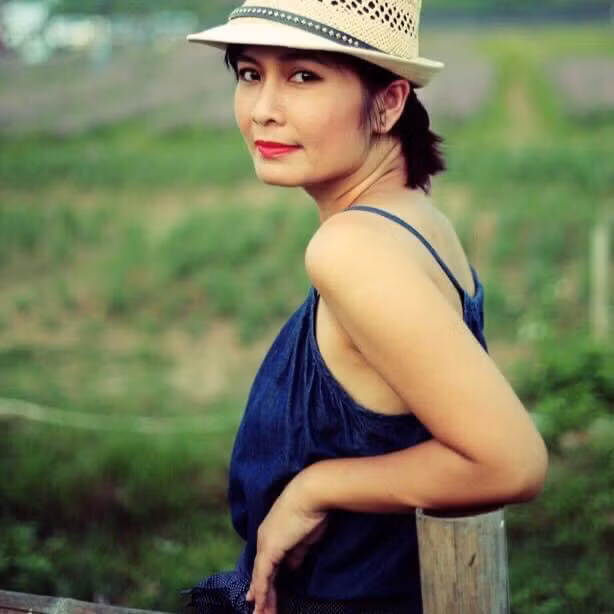 Nhà báo Thục Khuê.