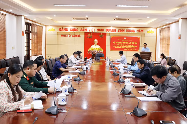Quang cảnh hội nghị.