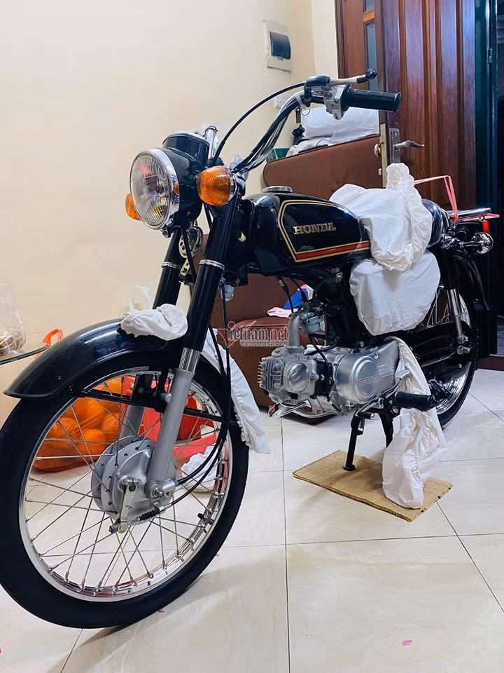 Chiếc Honda CD50 Benley đời 1977 được Vietnamnet đăng tải ngay lập tức gây sốt thời điểm đầu năm 2020.