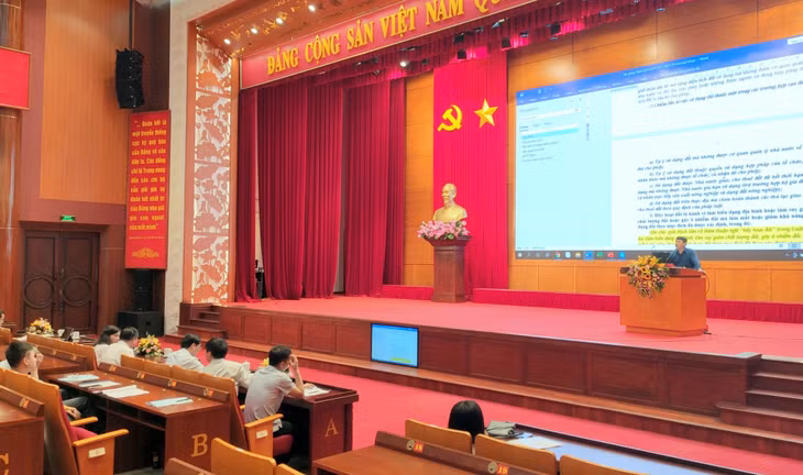Giảng viên 