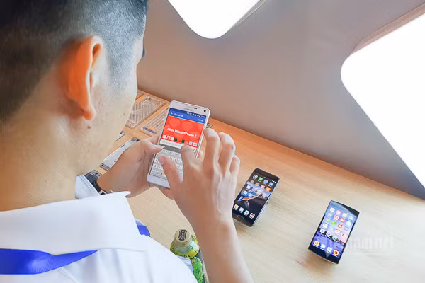 Các nhà mạng đang triển khai mạnh việc dọn rác viễn thông theo sự điều phối của Bộ TT&TT. Ảnh: Trọng Đạt