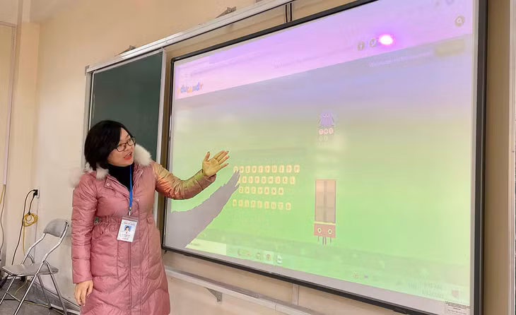 Tiết dạy lịch sử lớp 12 của Cô Vũ Thị Bảo Yến, Trường THPT Hòn Gai.