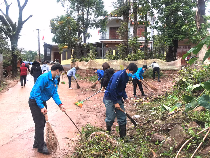 Ngày nay thôn Khe Hố đã đổi thay nhiều so với 3 năm trước đây và hoàn toàn không có hộ thanh niên nghèo
