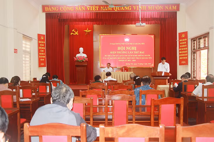 Quang cảnh hội nghị.