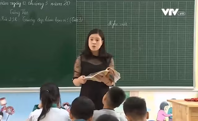 Nhiều giáo viên đang tìm nhiều cách đi học các lớp bồi dưỡng lấy chứng chỉ trước khi quy định có hiệu lực.
