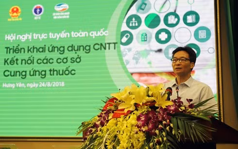 Phó Thủ tướng Vũ Đức Đam phát biểu chỉ đạo hội nghị.
