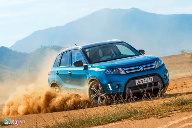 Suzuki Vitara đang đuối dần trước Ford EcoSport. Ảnh: Ngọc Tuấn.