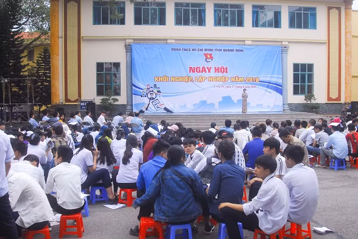 Đông đảo ĐVTN tham dự ngày hội khởi nghiệp, lập nghiệp tại Uông Bí.
