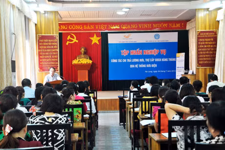 Quang cảnh lớp tập huấn.
