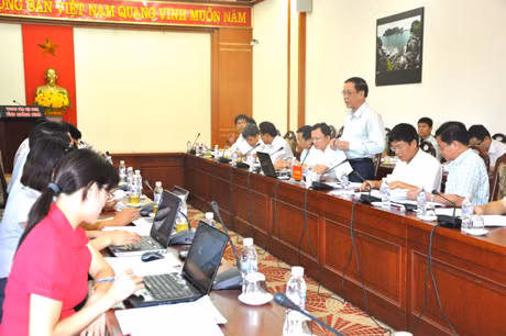 Đồng chí Đỗ Thông, phát biểu tại cuộc làm việc