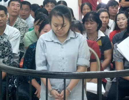 Đinh Thị Trang tại tòa. Ảnh: N.Anh