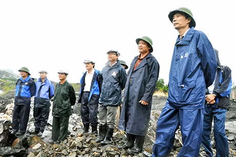kiểm tra công tác phong chống tại khai trường Đông Bắc Công ty CP Than Núi Béo.