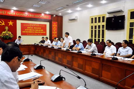 Đại biểu huyện Đông Triều phát biểu tại hội nghị.
