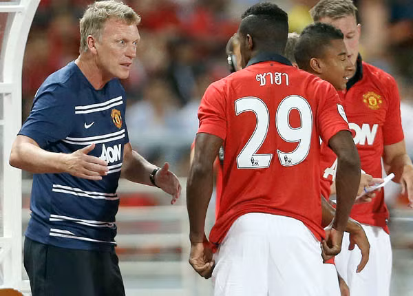 HLV David Moyes chưa thể khiến CĐV M.U yên tâm.