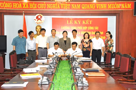 Văn phòng Đoàn ĐBQH, HĐND tỉnh và Ngân hàng Nhà nước Chi nhánh Quảng Ninh ký kết chương trình phối hợp công tác