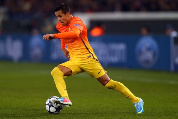 Sanchez thiếu tự tin là do Messi? - Ảnh: Getty