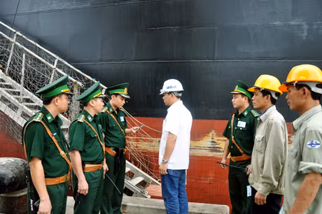 CBCS Trạm Kiểm soát BP Cái Lân đang thực hiện nhiệm vụ.